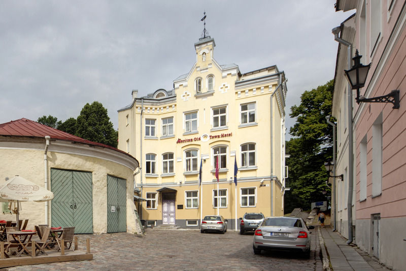 Rija Old Town Hotel Tallinn Exterior photo